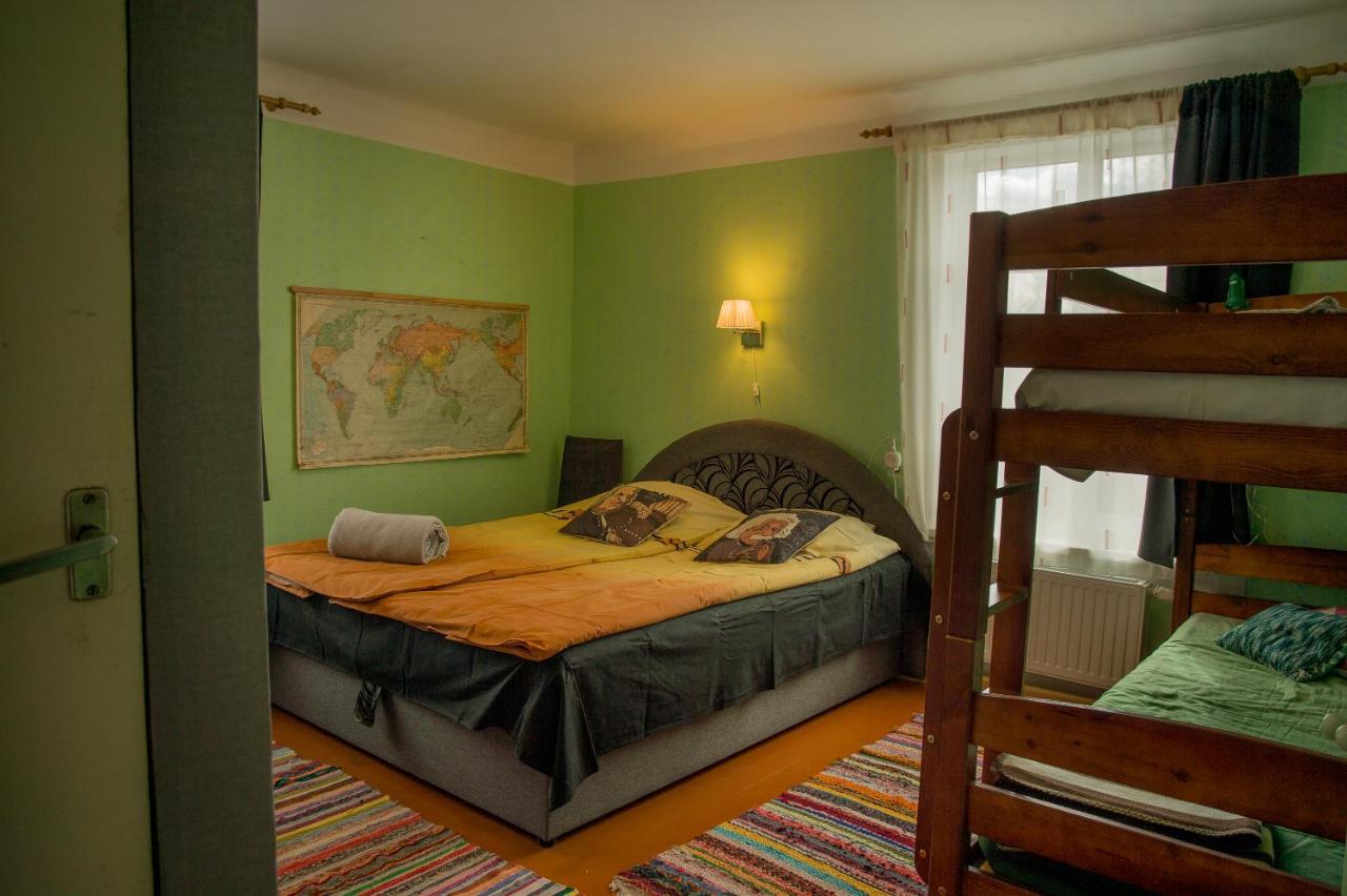 Timemachine Apartment Valmiera Bagian luar foto